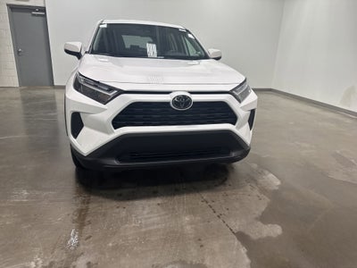2025 Toyota RAV4 LE