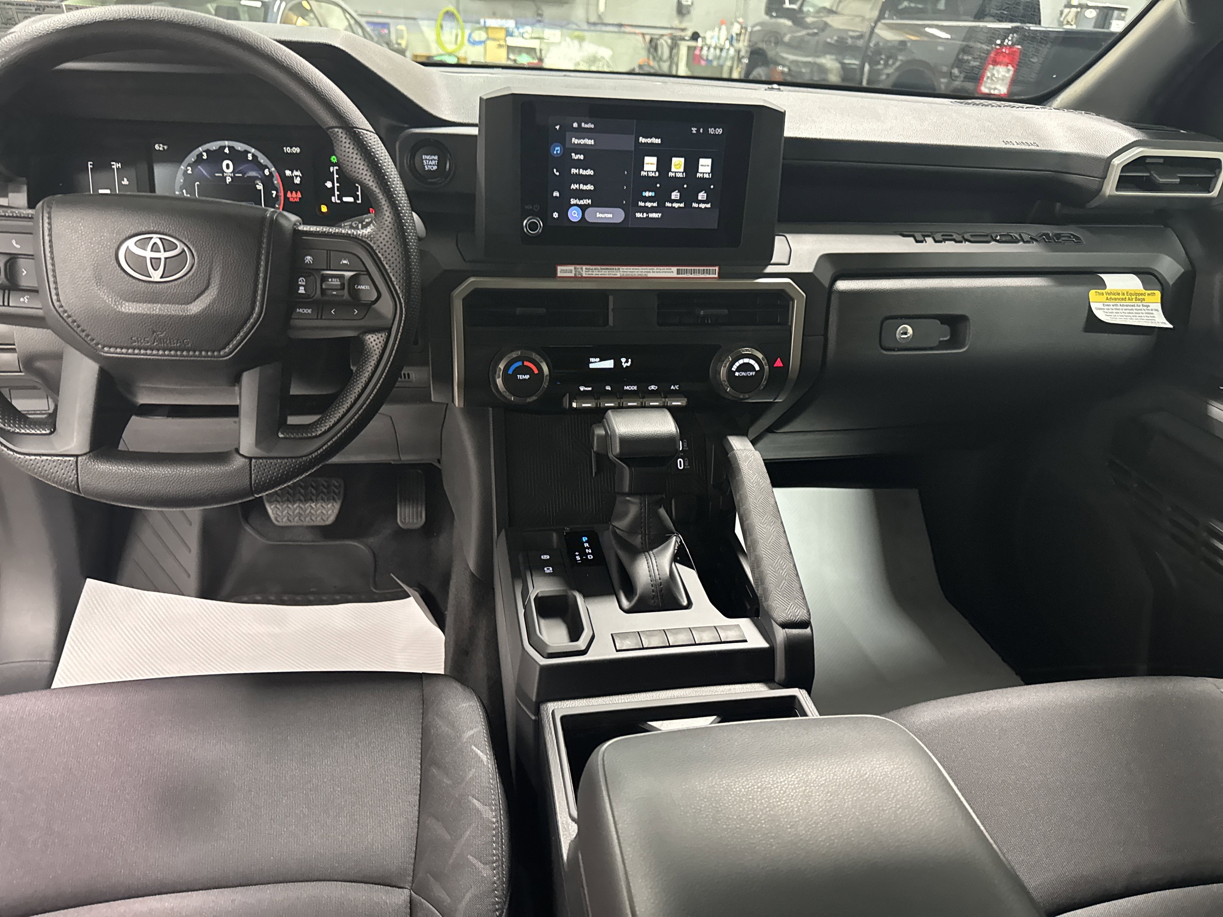 2025 Toyota Tacoma SR