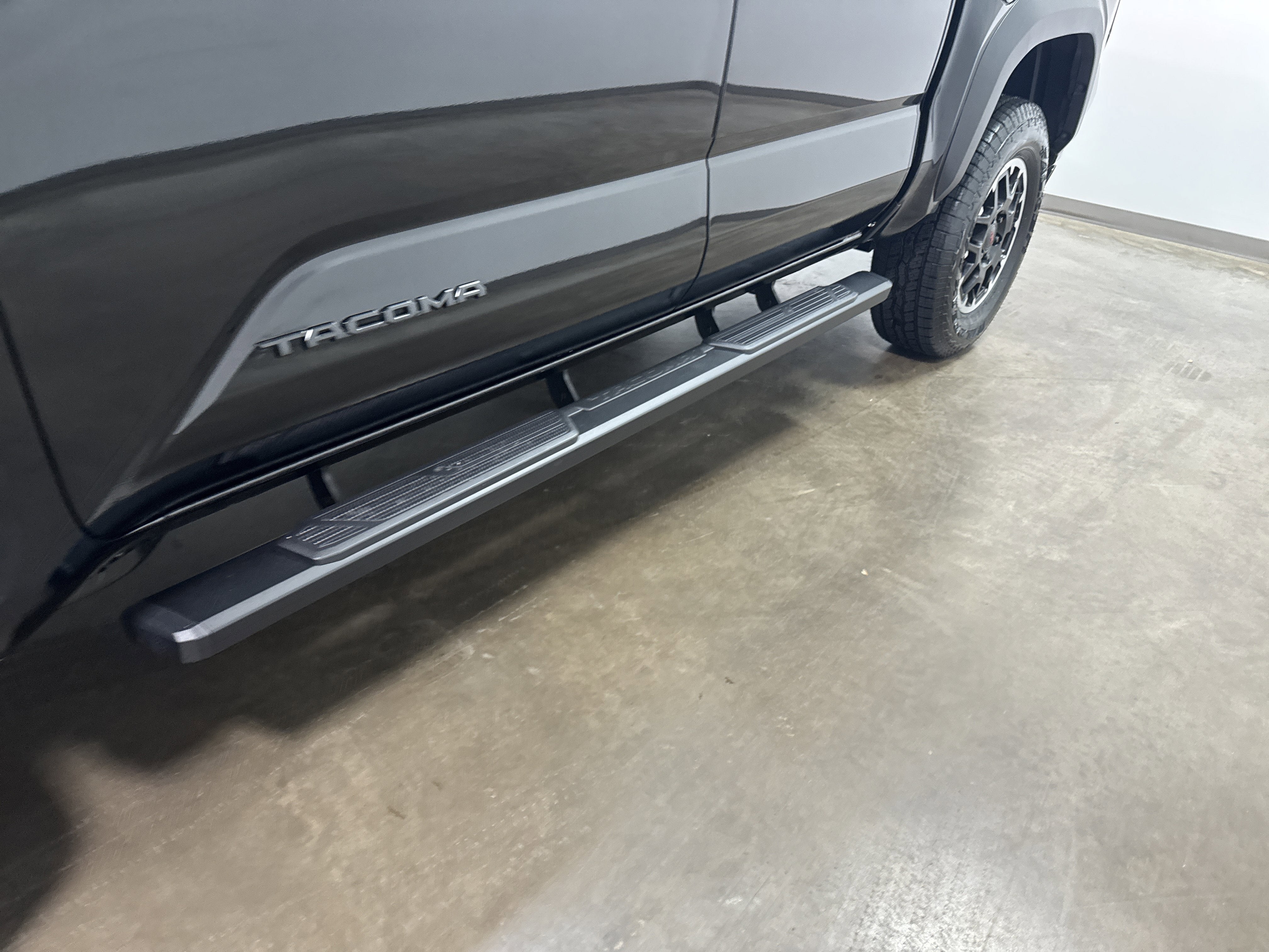 2025 Toyota Tacoma i-FORCE MAX TRD Off-Road i-FORCE MAX