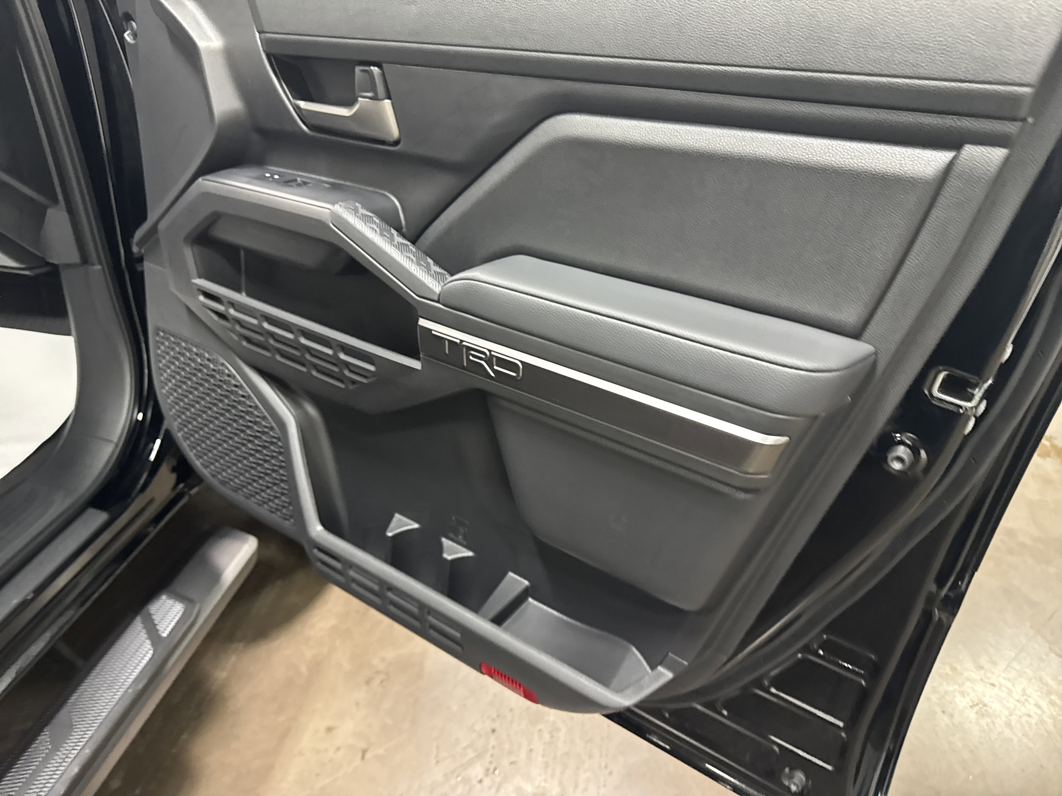 2025 Toyota Tacoma i-FORCE MAX TRD Off-Road i-FORCE MAX