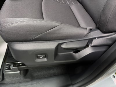 2026 Toyota Tacoma SR Double Cab 5' Bed AT