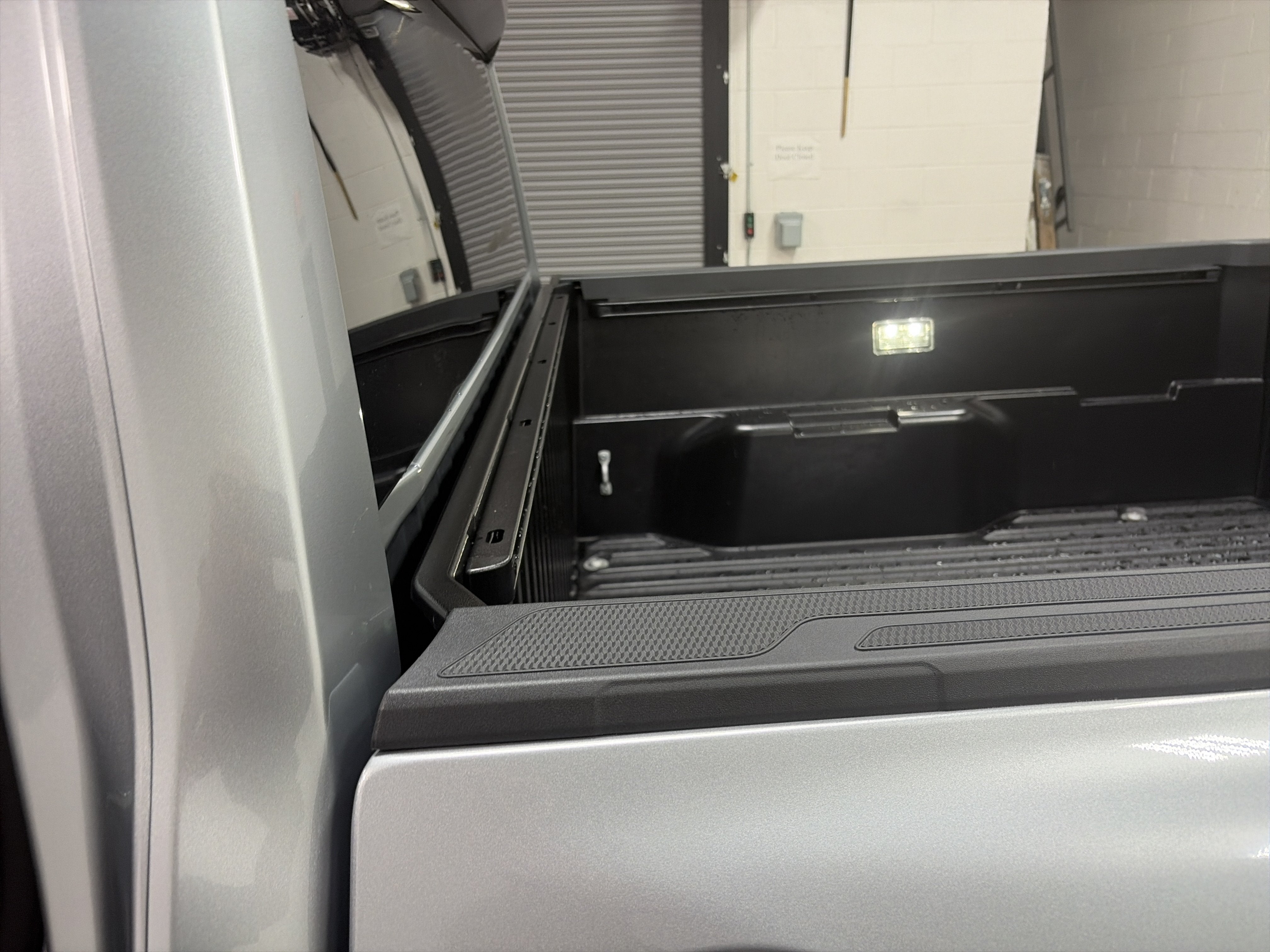 2026 Toyota Tacoma SR Double Cab 5' Bed AT