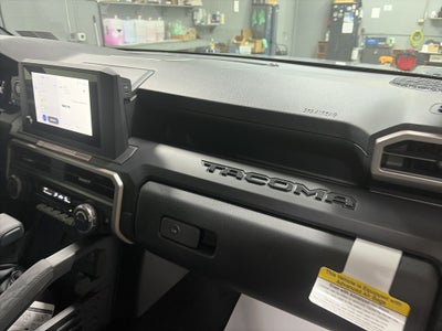 2026 Toyota Tacoma SR Double Cab 5' Bed AT