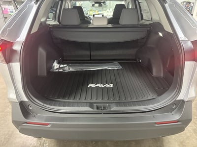 2025 Toyota RAV4 Hybrid Hybrid XLE