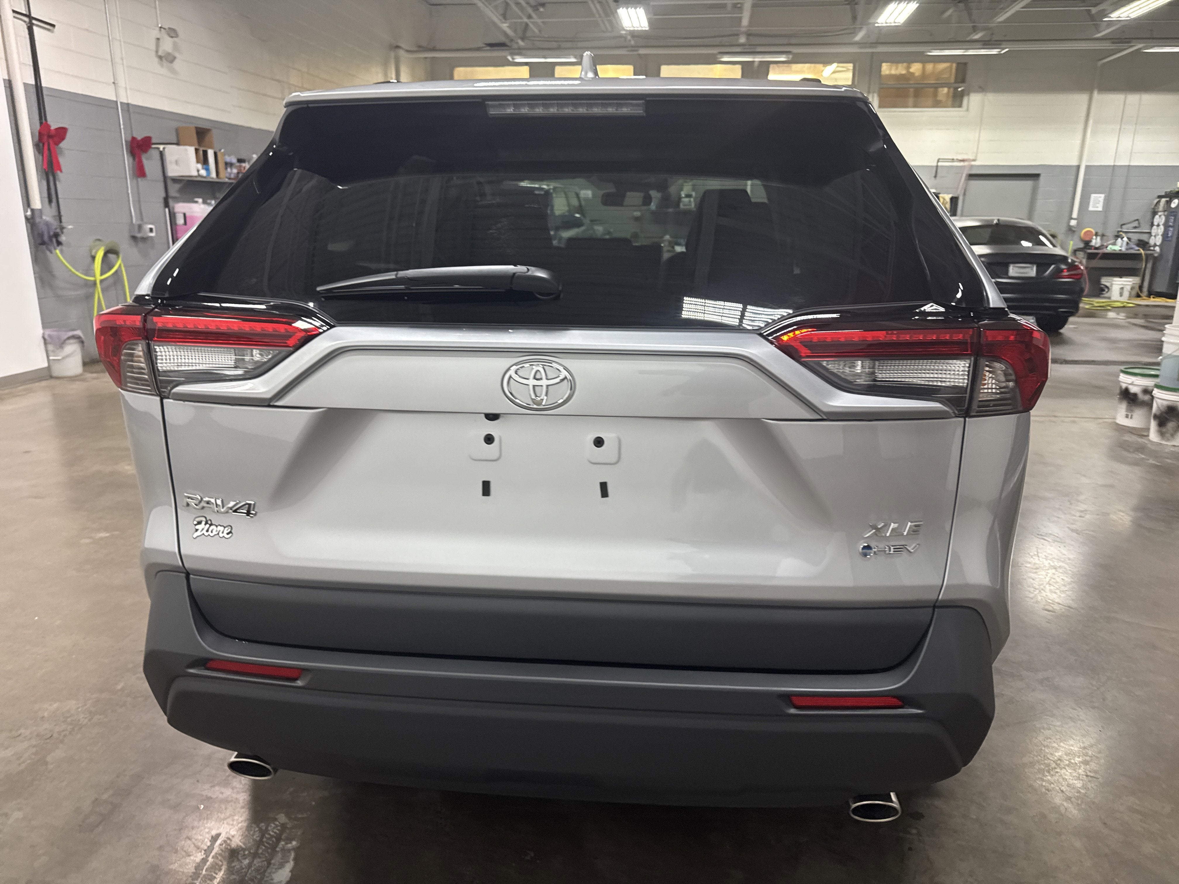 2025 Toyota RAV4 Hybrid Hybrid XLE