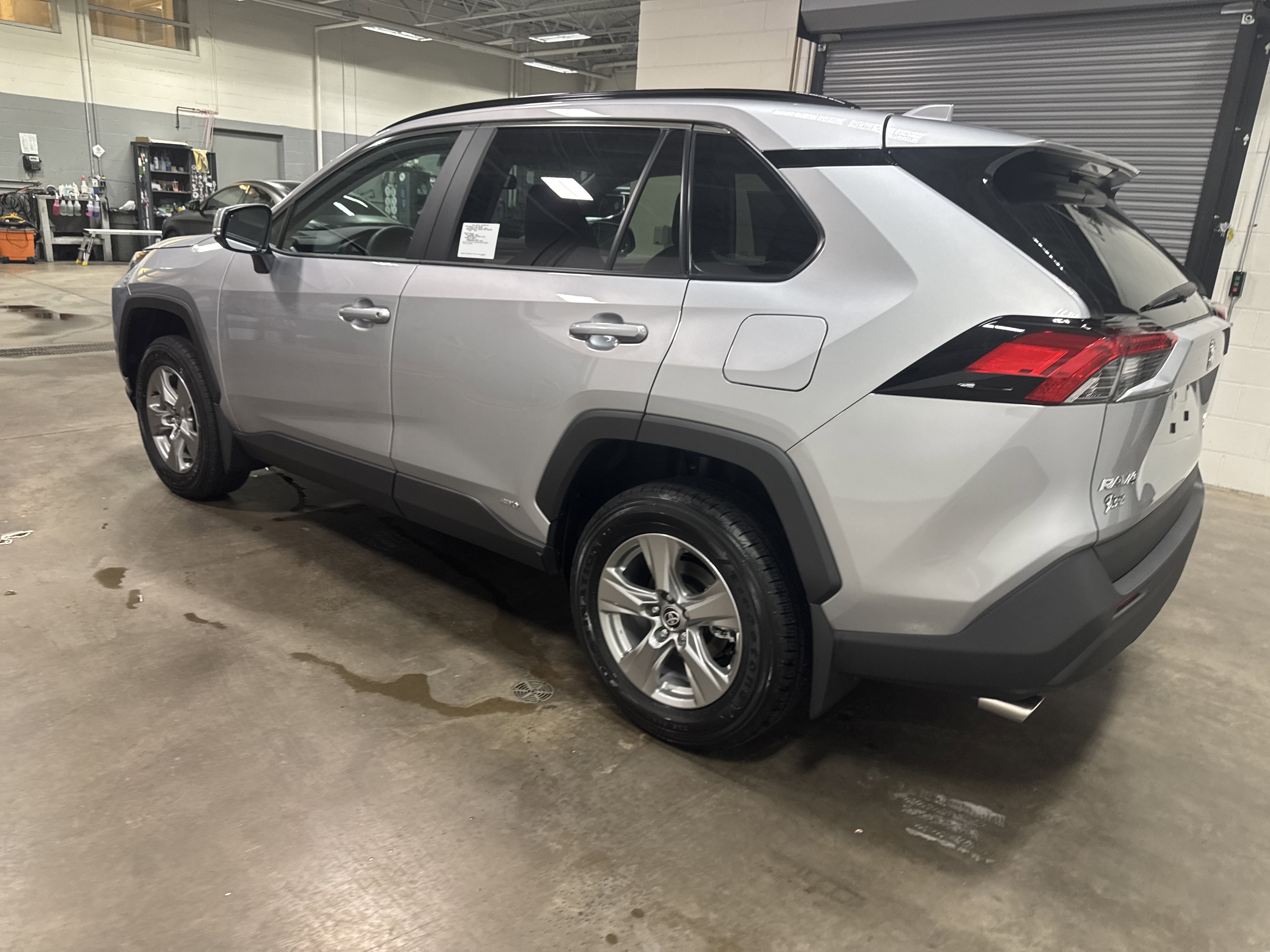 2025 Toyota RAV4 Hybrid Hybrid XLE