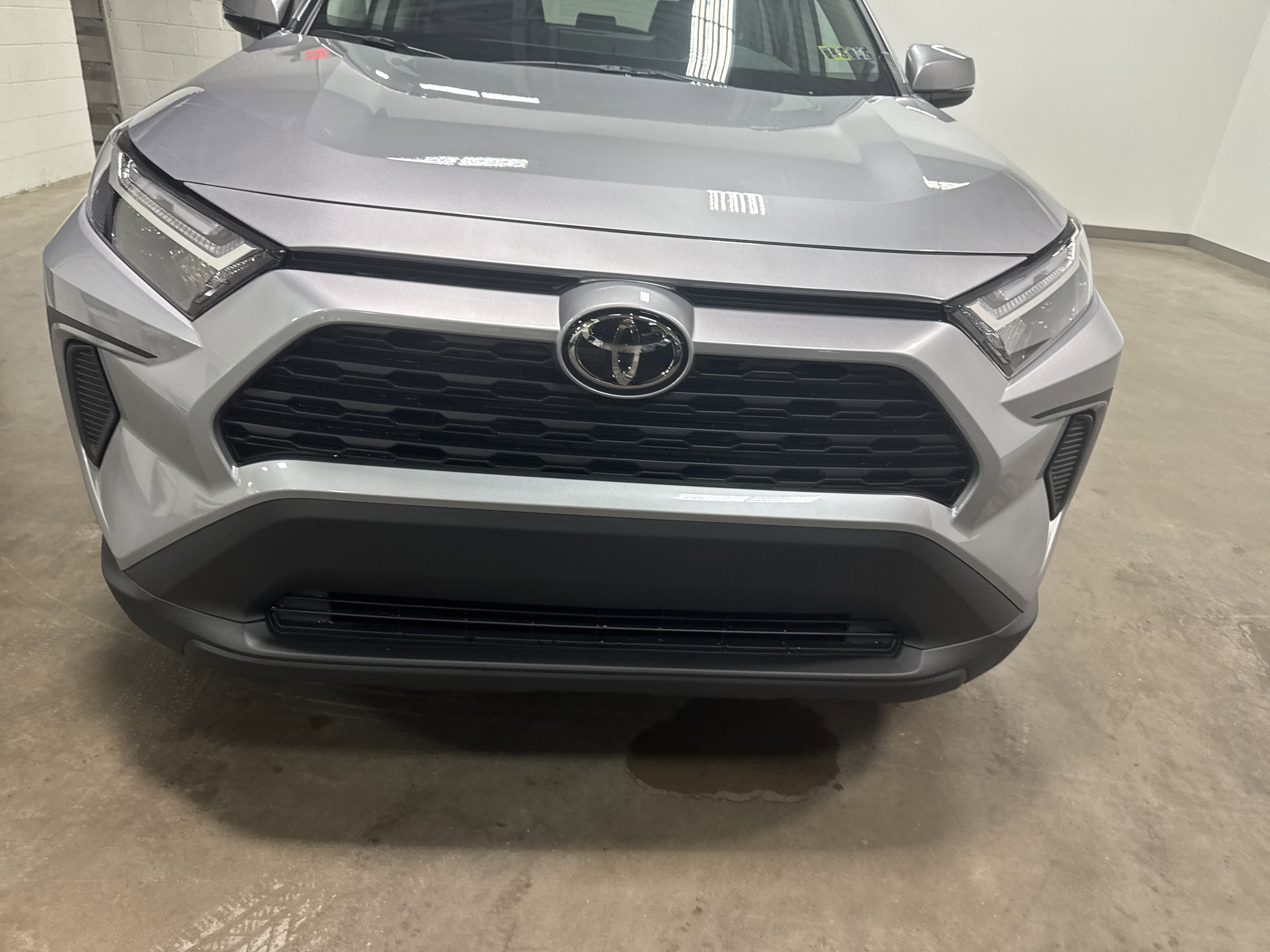 2025 Toyota RAV4 Hybrid Hybrid XLE