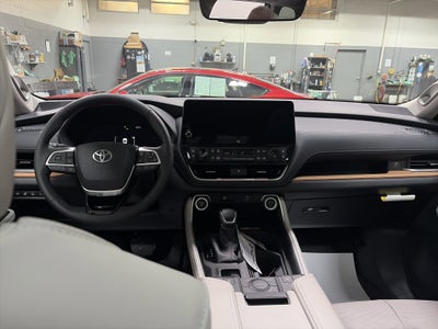 2026 Toyota Grand Highlander Hybrid Limited