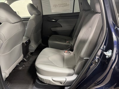 2026 Toyota Highlander Hybrid Hybrid XLE