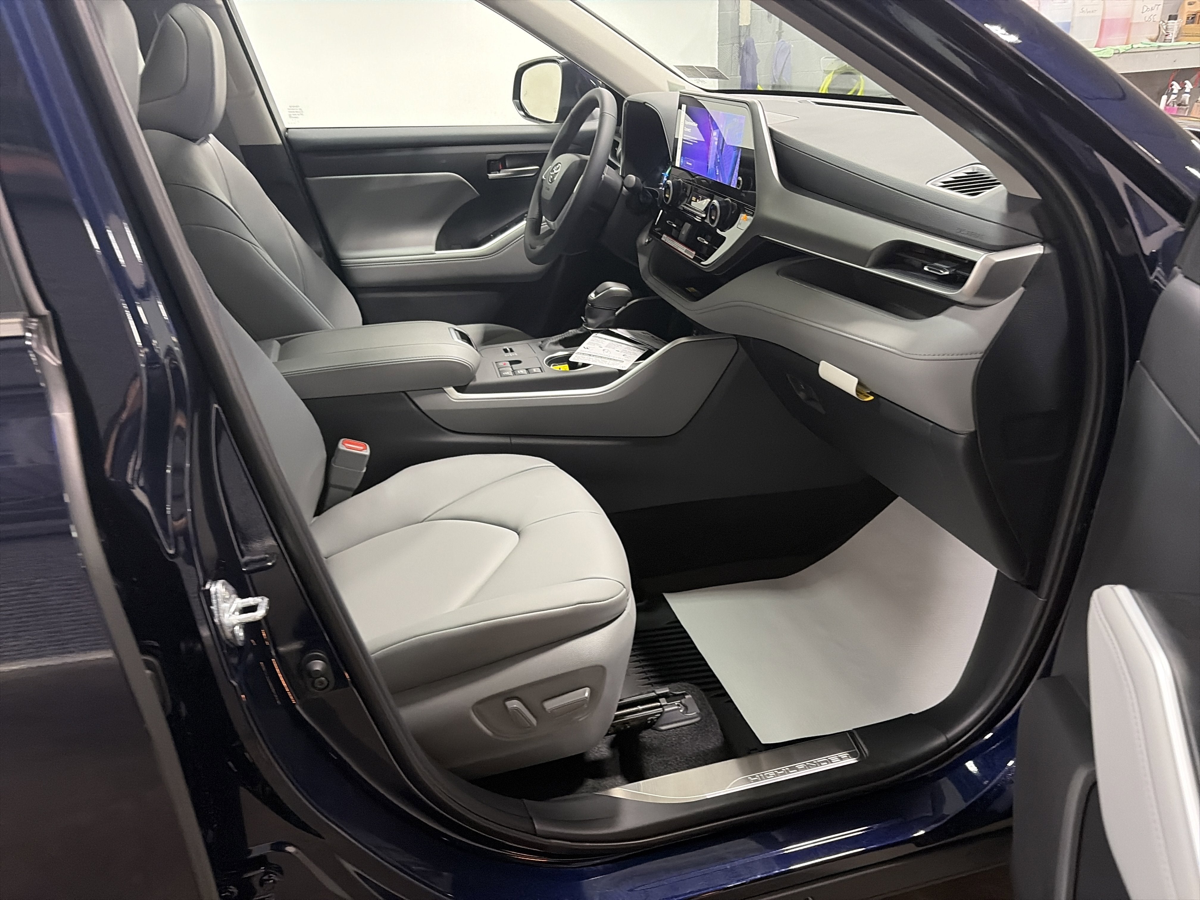 2026 Toyota Highlander Hybrid Hybrid XLE