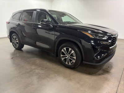 2026 Toyota Highlander XLE