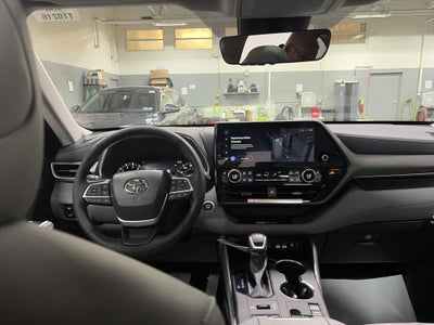 2026 Toyota Highlander XLE
