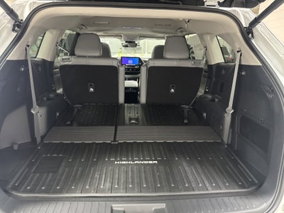 2026 Toyota Highlander XLE