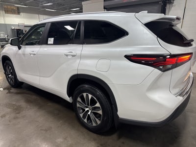 2026 Toyota Highlander XLE