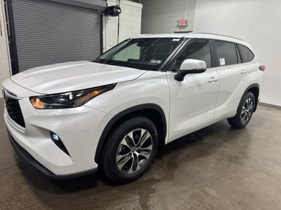 2026 Toyota Highlander XLE