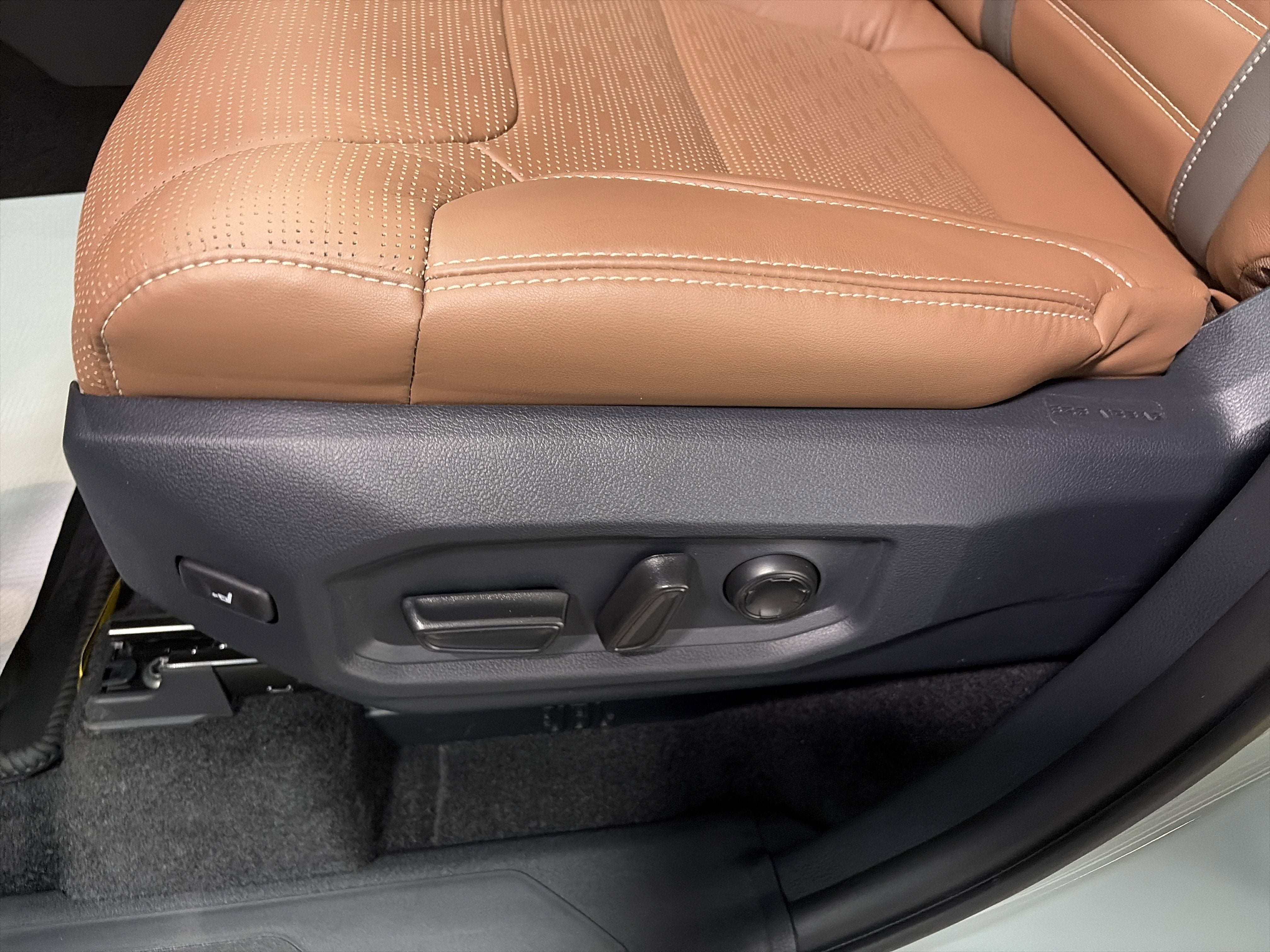 2026 Toyota Tundra i-FORCE MAX 1794 Edition i-FORCE MAX