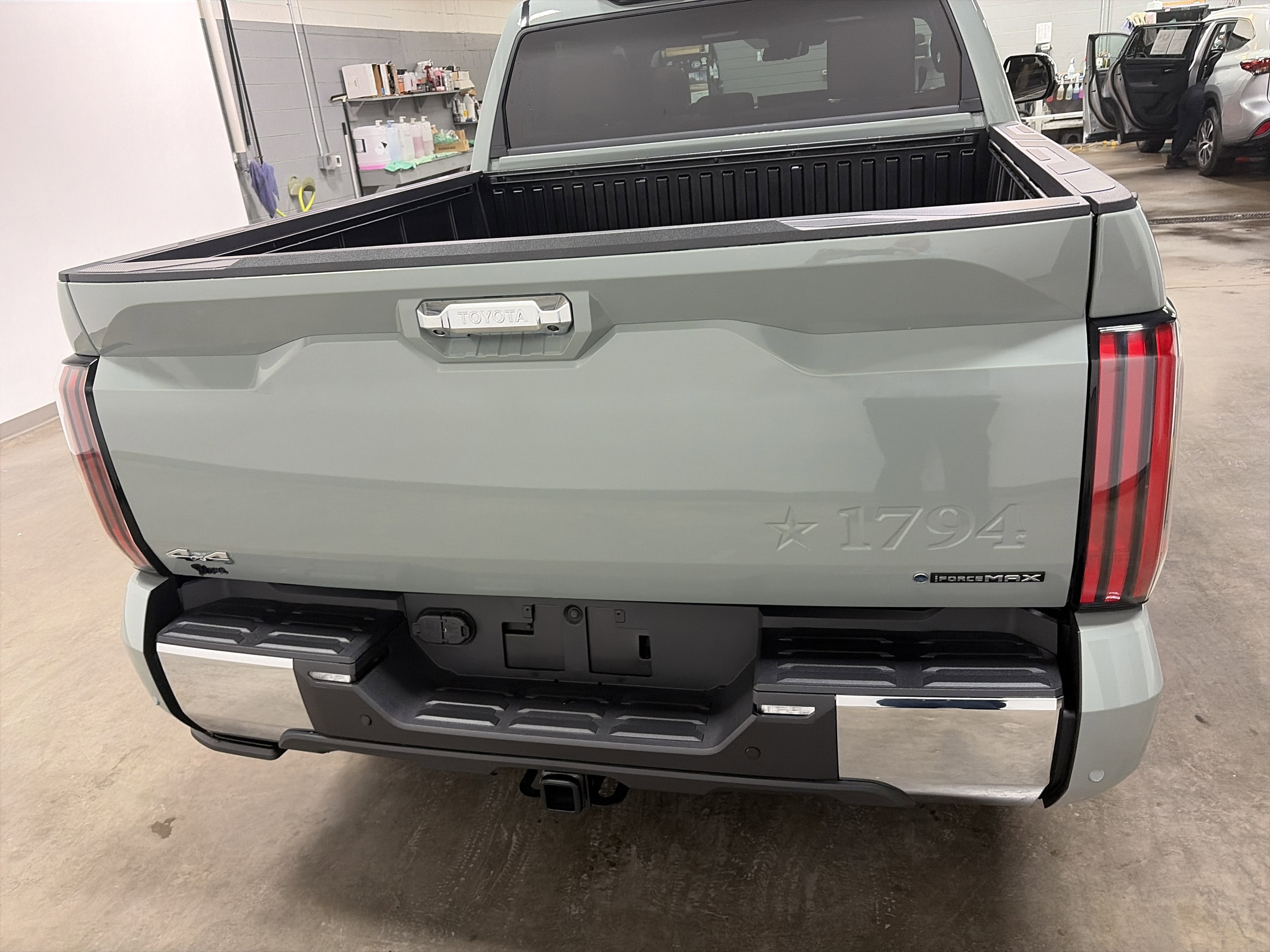 2026 Toyota Tundra i-FORCE MAX 1794 Edition i-FORCE MAX