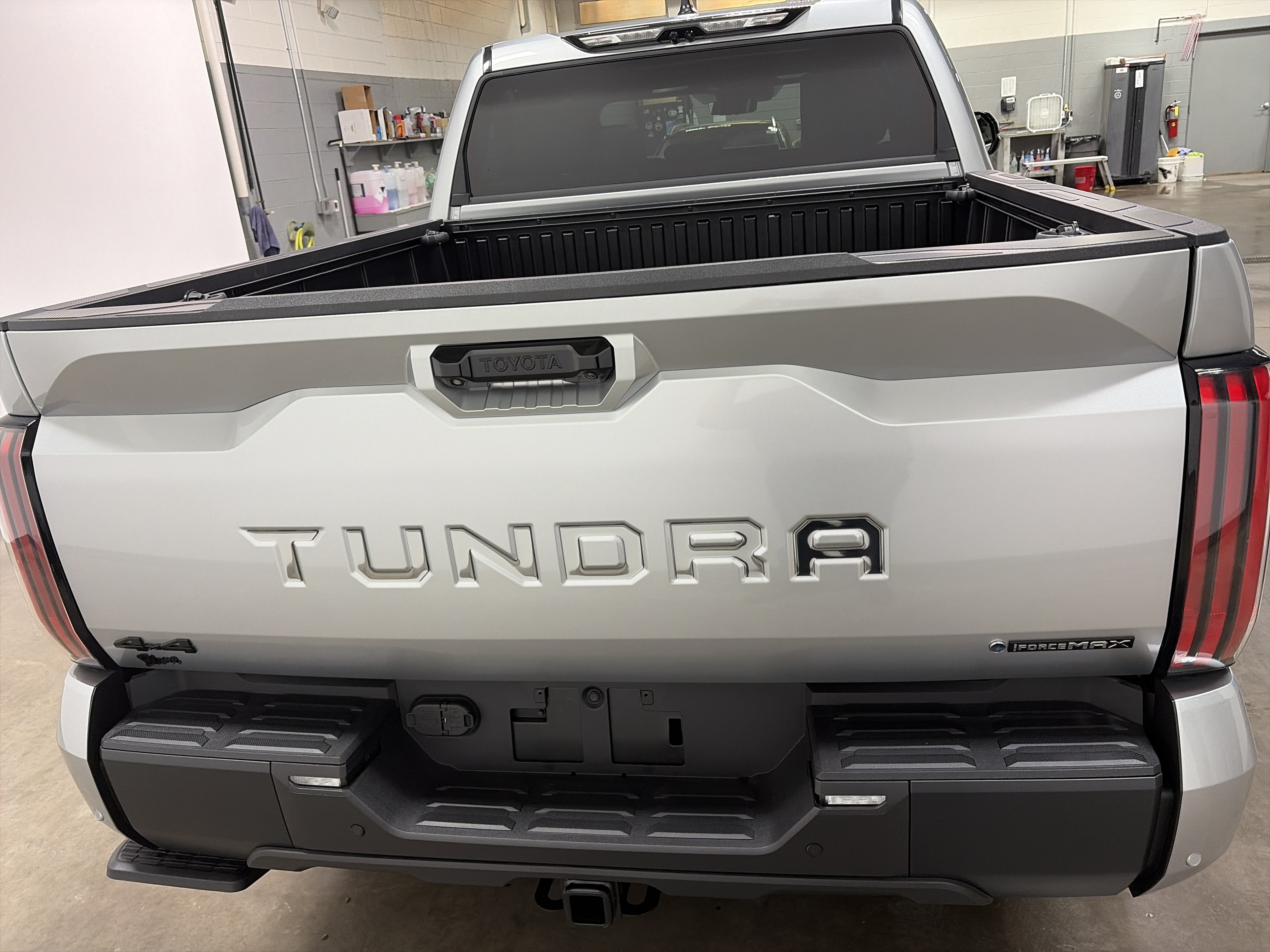 2026 Toyota Tundra i-FORCE MAX Limited i-FORCE MAX