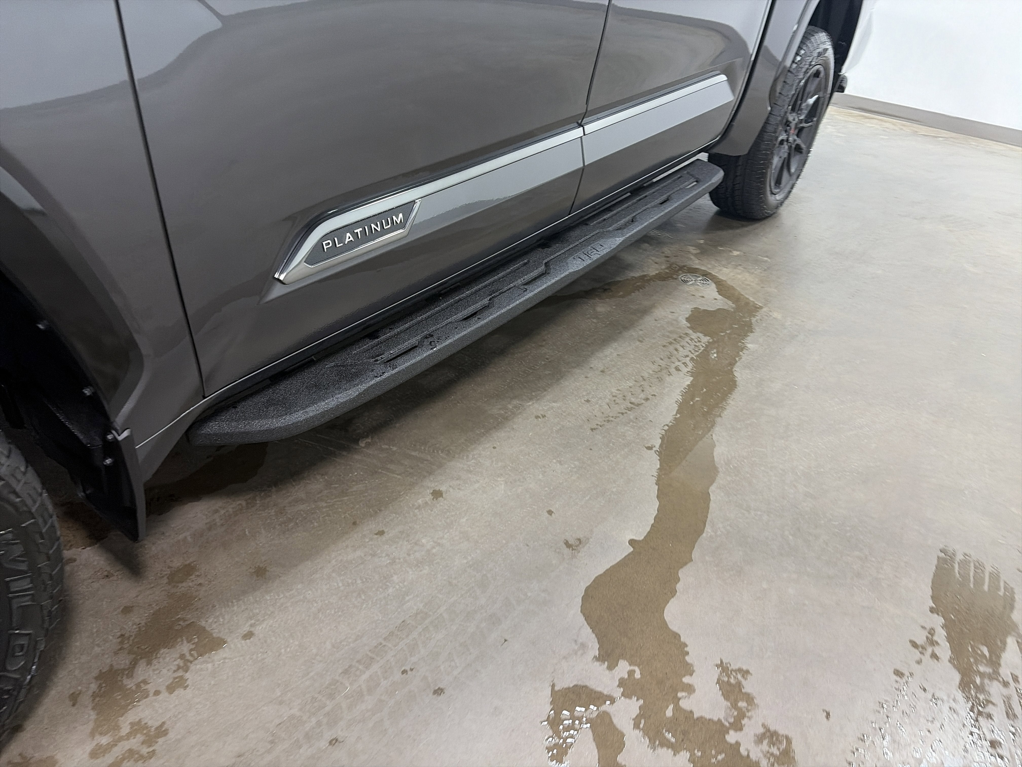 2026 Toyota Tundra i-FORCE MAX Platinum i-FORCE MAX