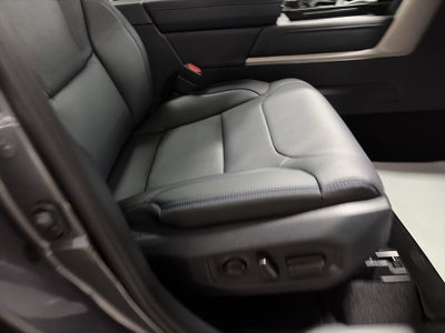 2026 Toyota Tundra i-FORCE MAX Platinum i-FORCE MAX