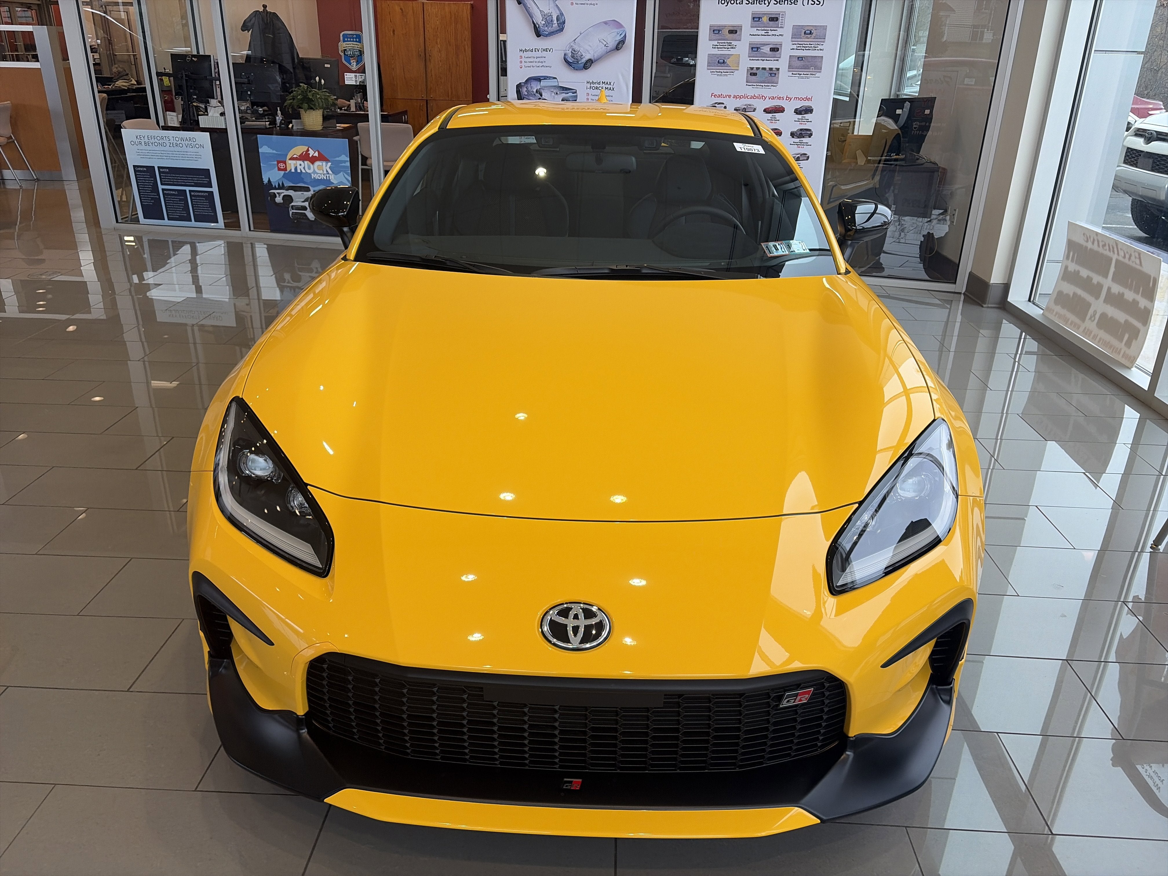 2026 Toyota GR86 GR86 Yuzu Edition