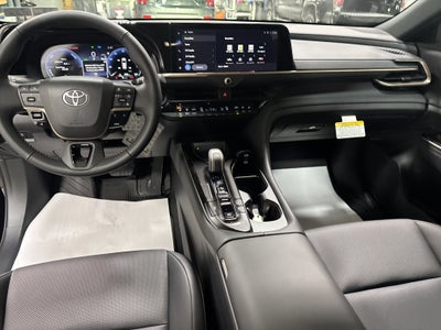 2026 Toyota Toyota Crown Signia XLE