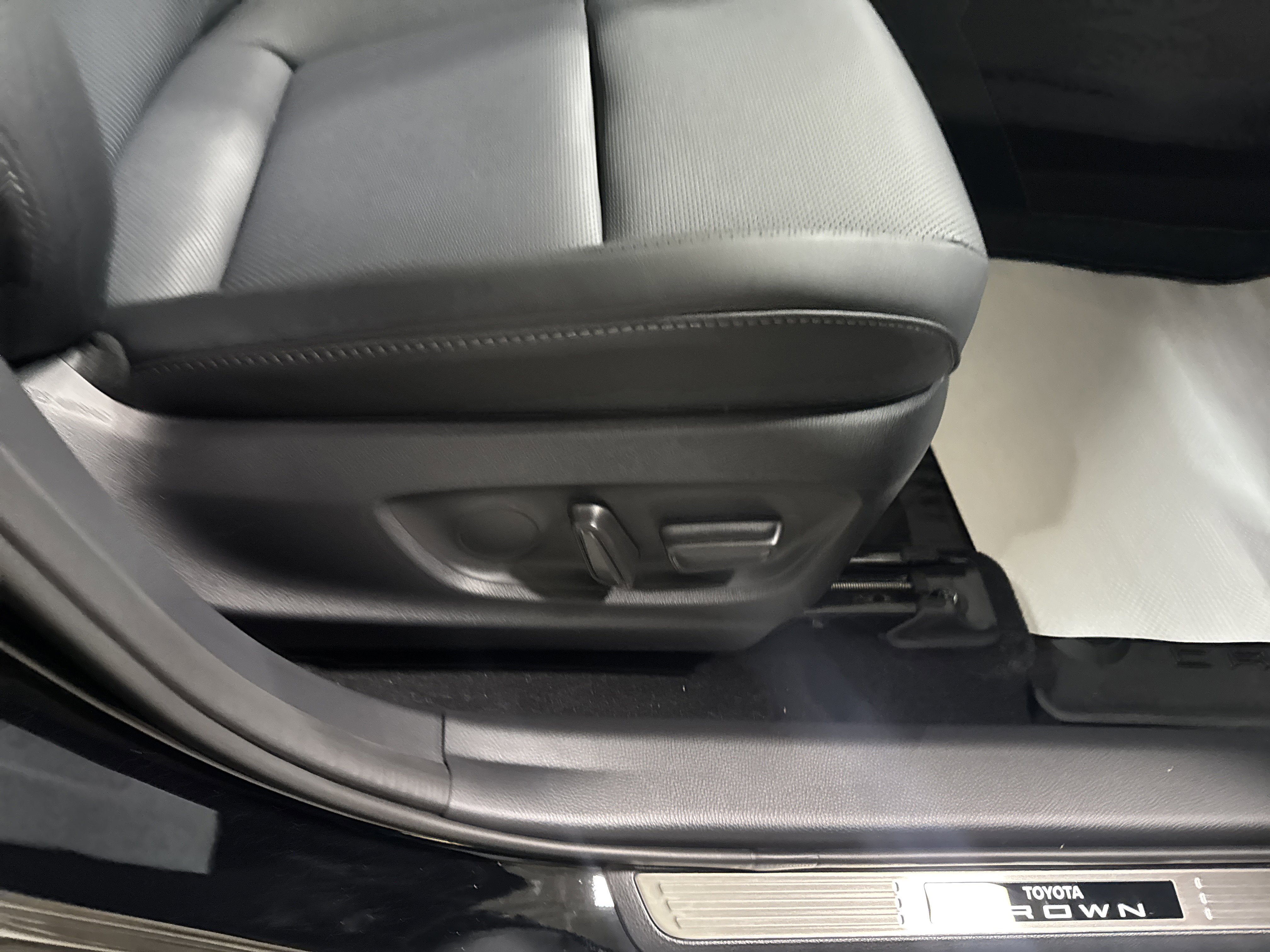 2026 Toyota Toyota Crown Signia XLE