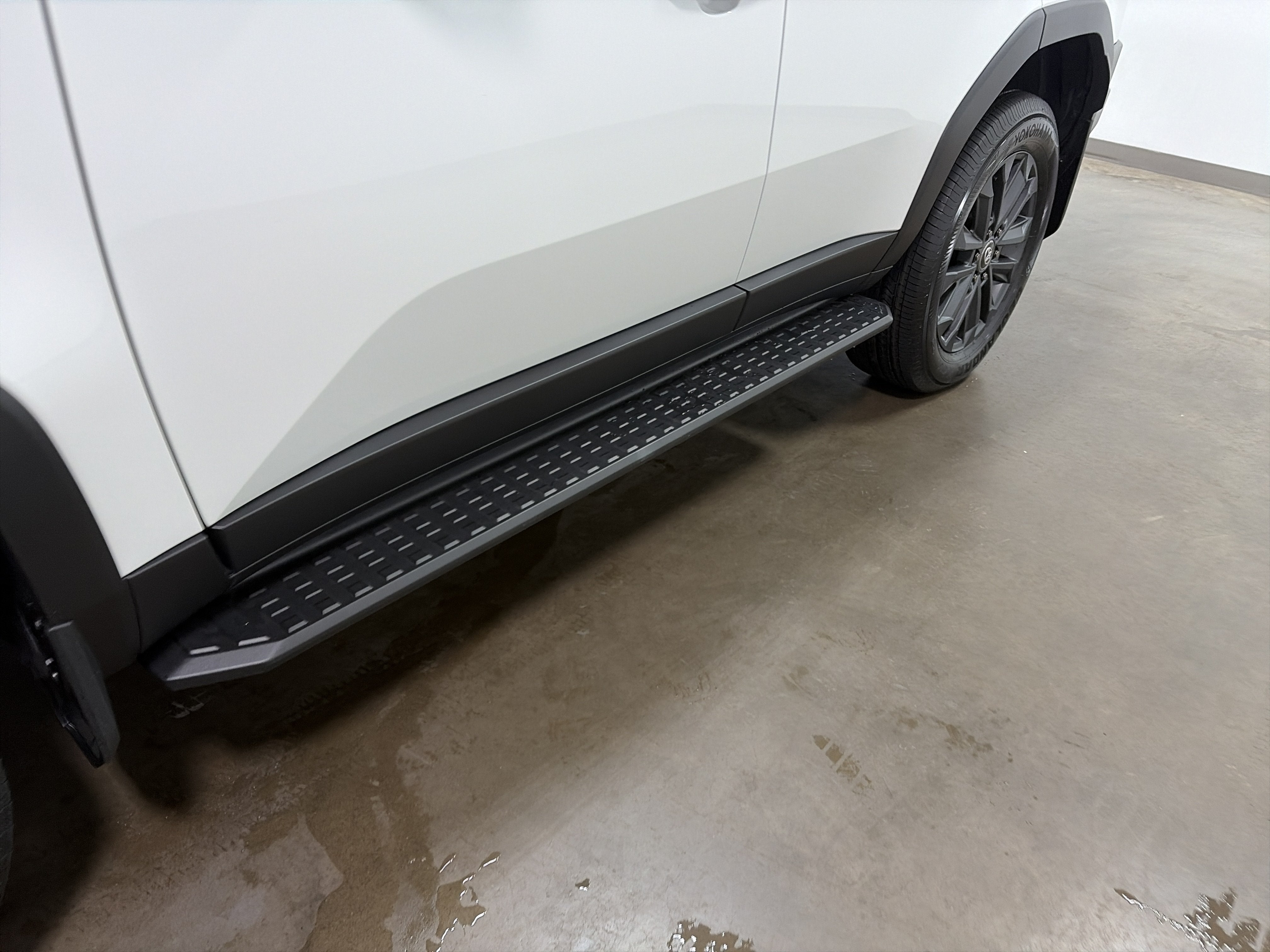 2027 Toyota Land Cruiser 4WD (Natl)