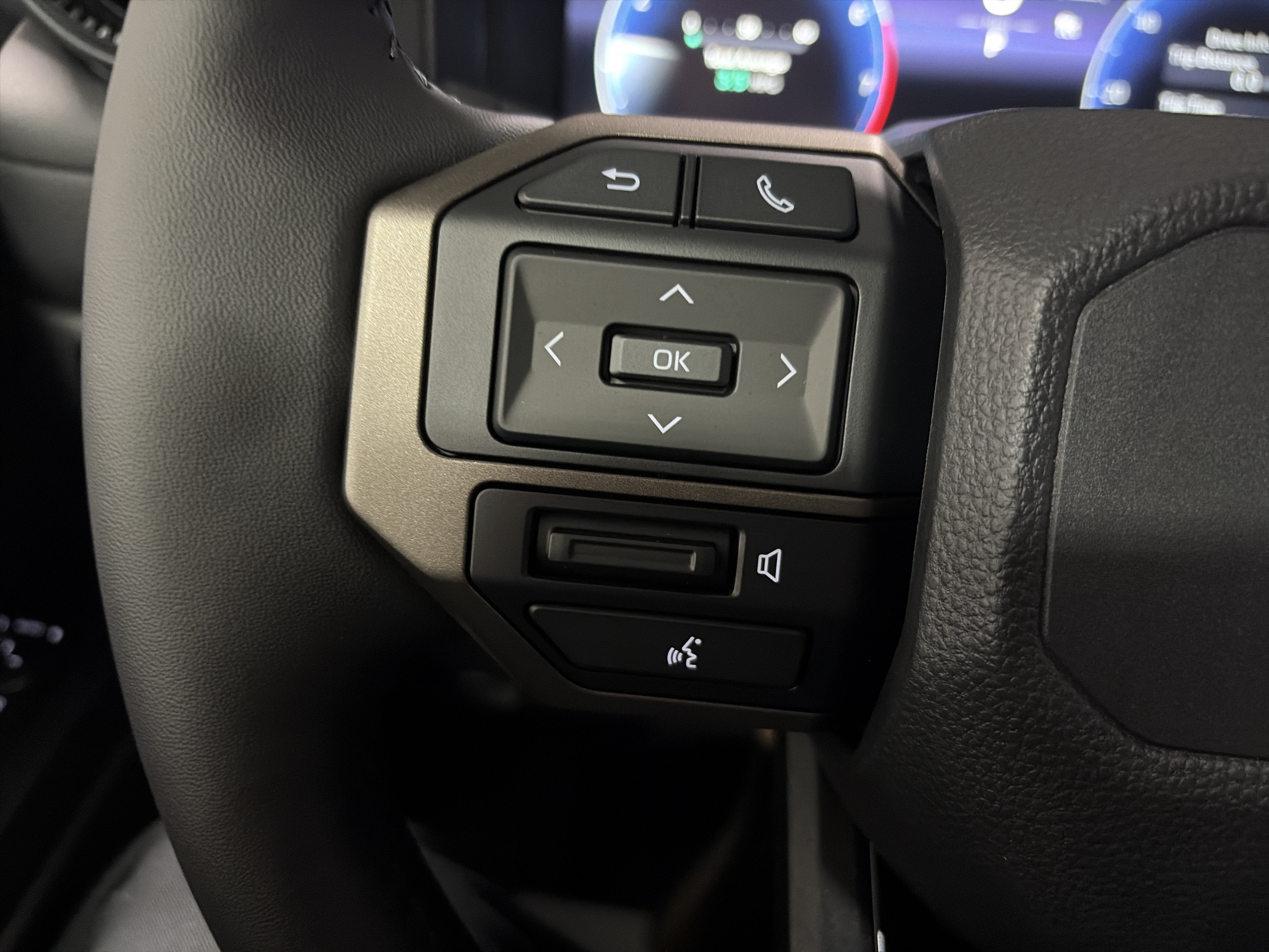 2027 Toyota Land Cruiser 4WD (Natl)