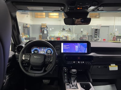 2027 Toyota Land Cruiser 4WD (Natl)