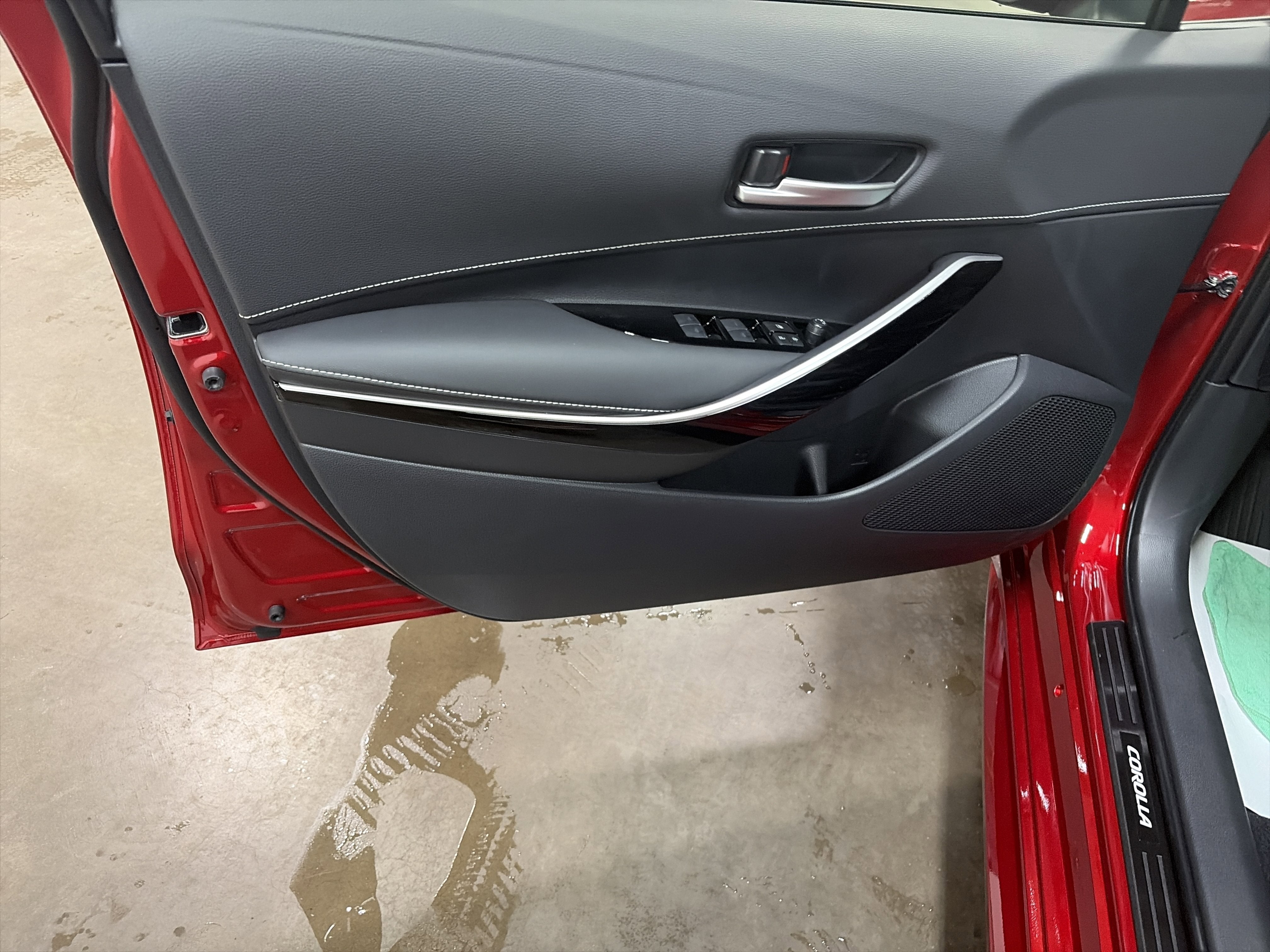 2026 Toyota Corolla Hatchback XSE