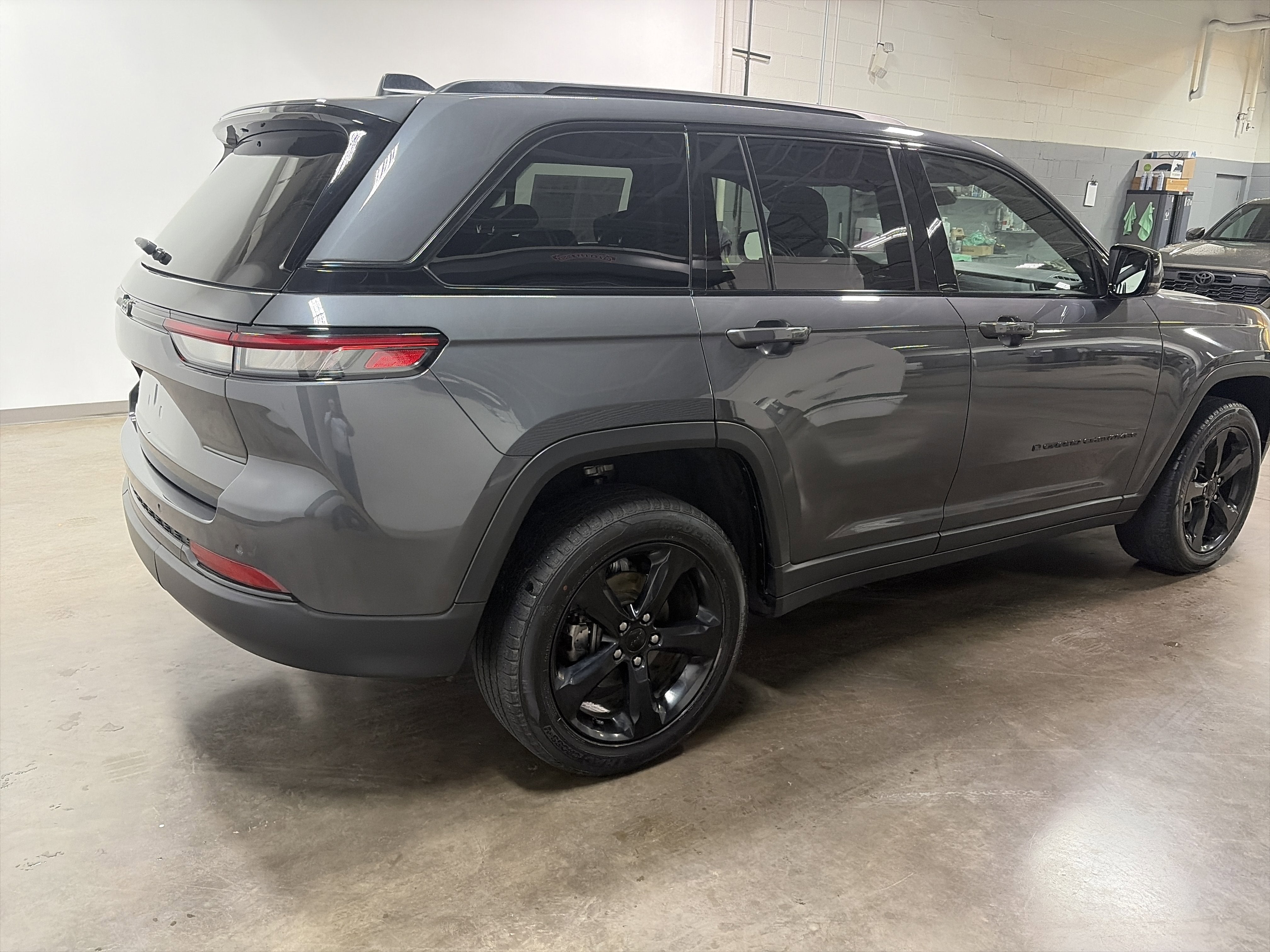 2022 Jeep Grand Cherokee Altitude