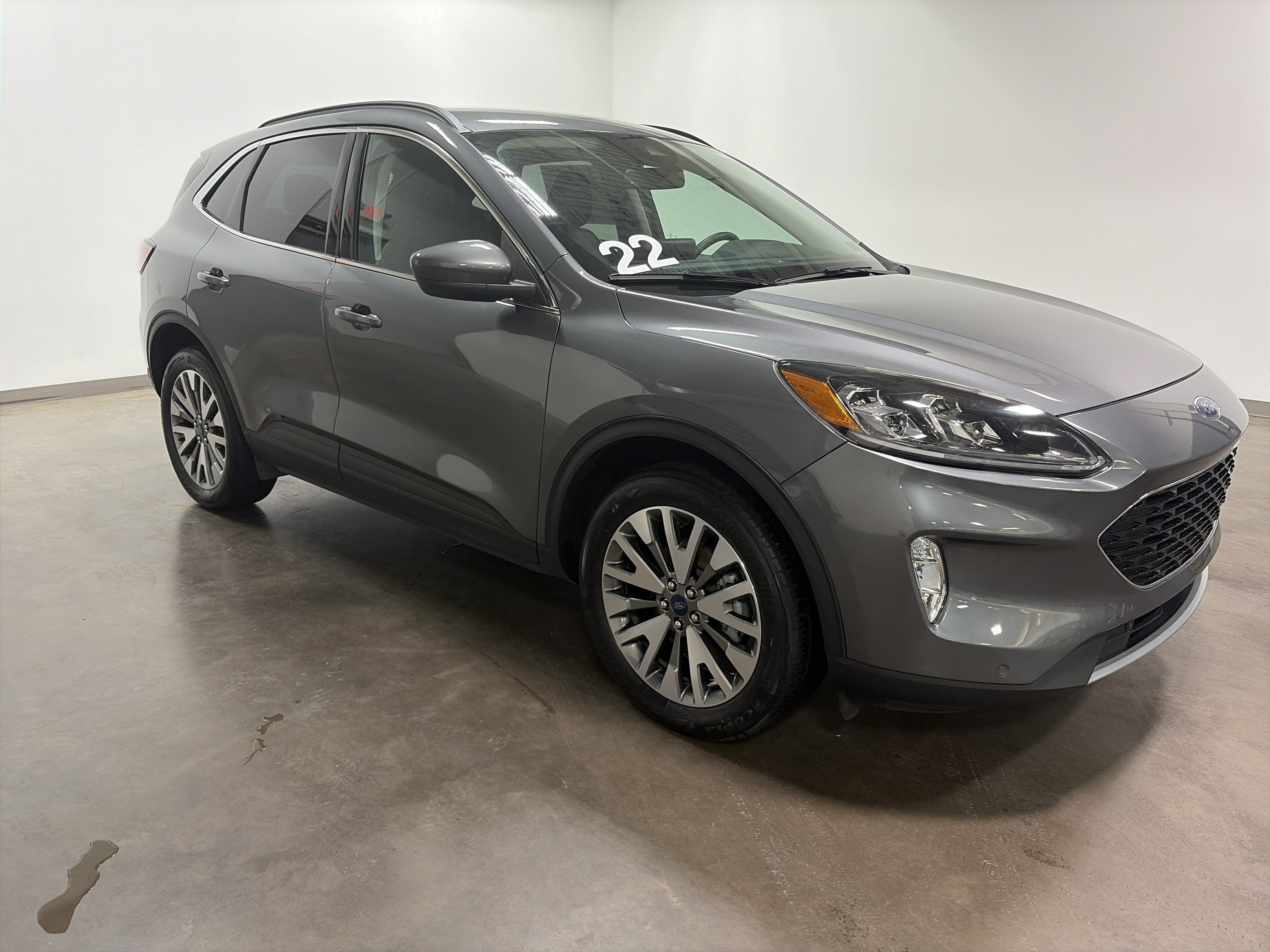 2022 Ford Escape Titanium