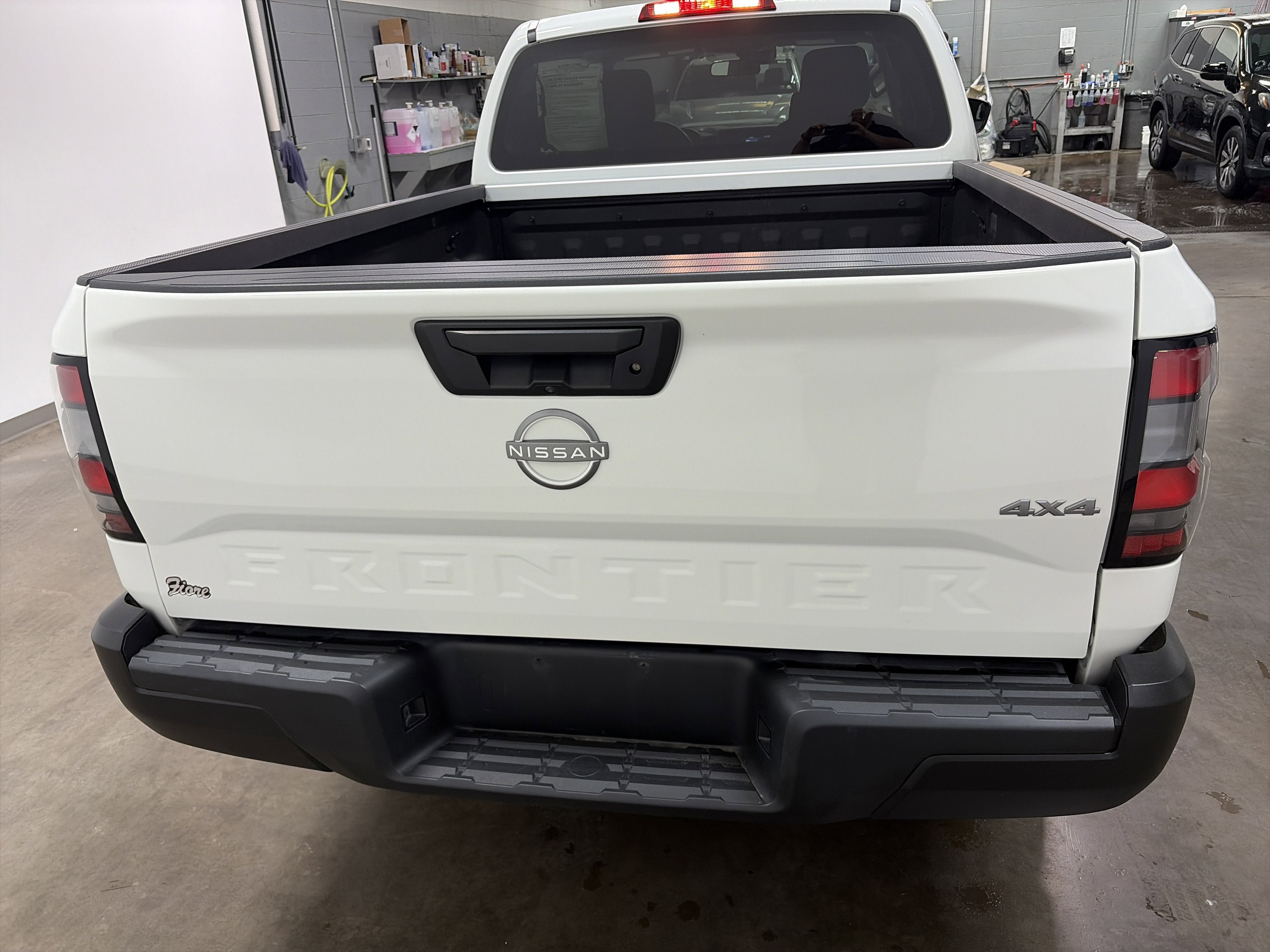 2024 Nissan Frontier S