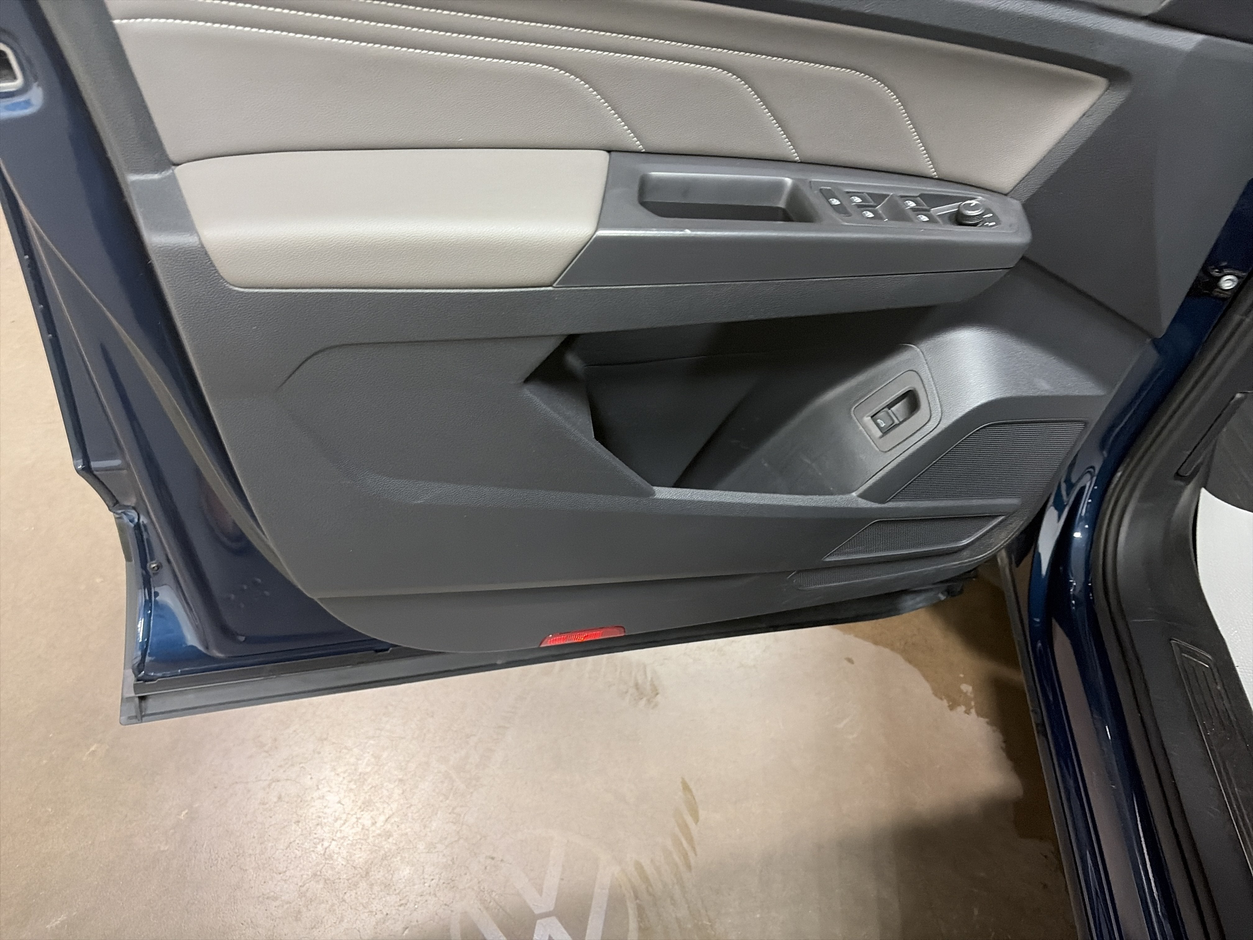 2023 Volkswagen Atlas 3.6L V6 SEL