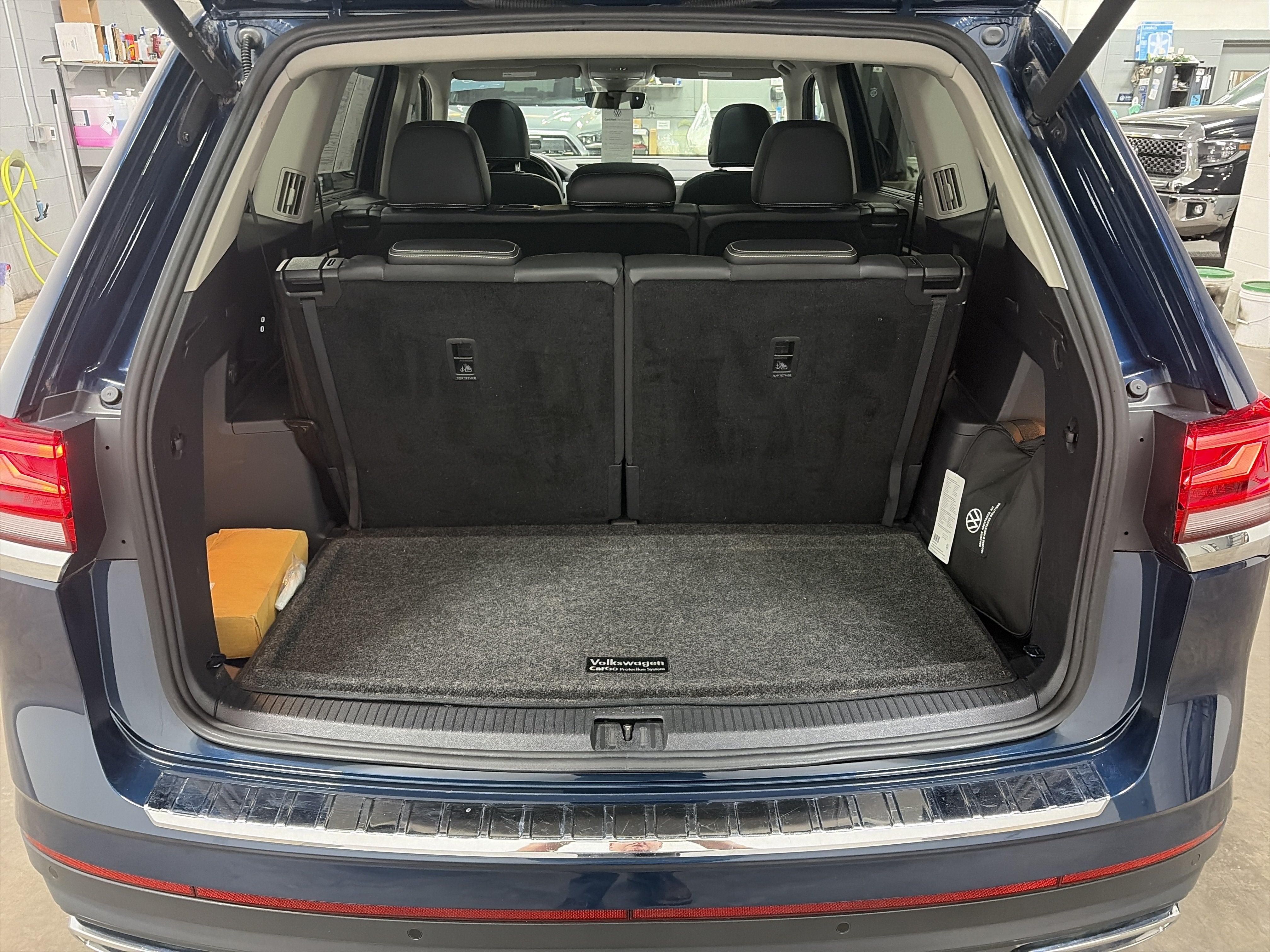 2023 Volkswagen Atlas 3.6L V6 SEL