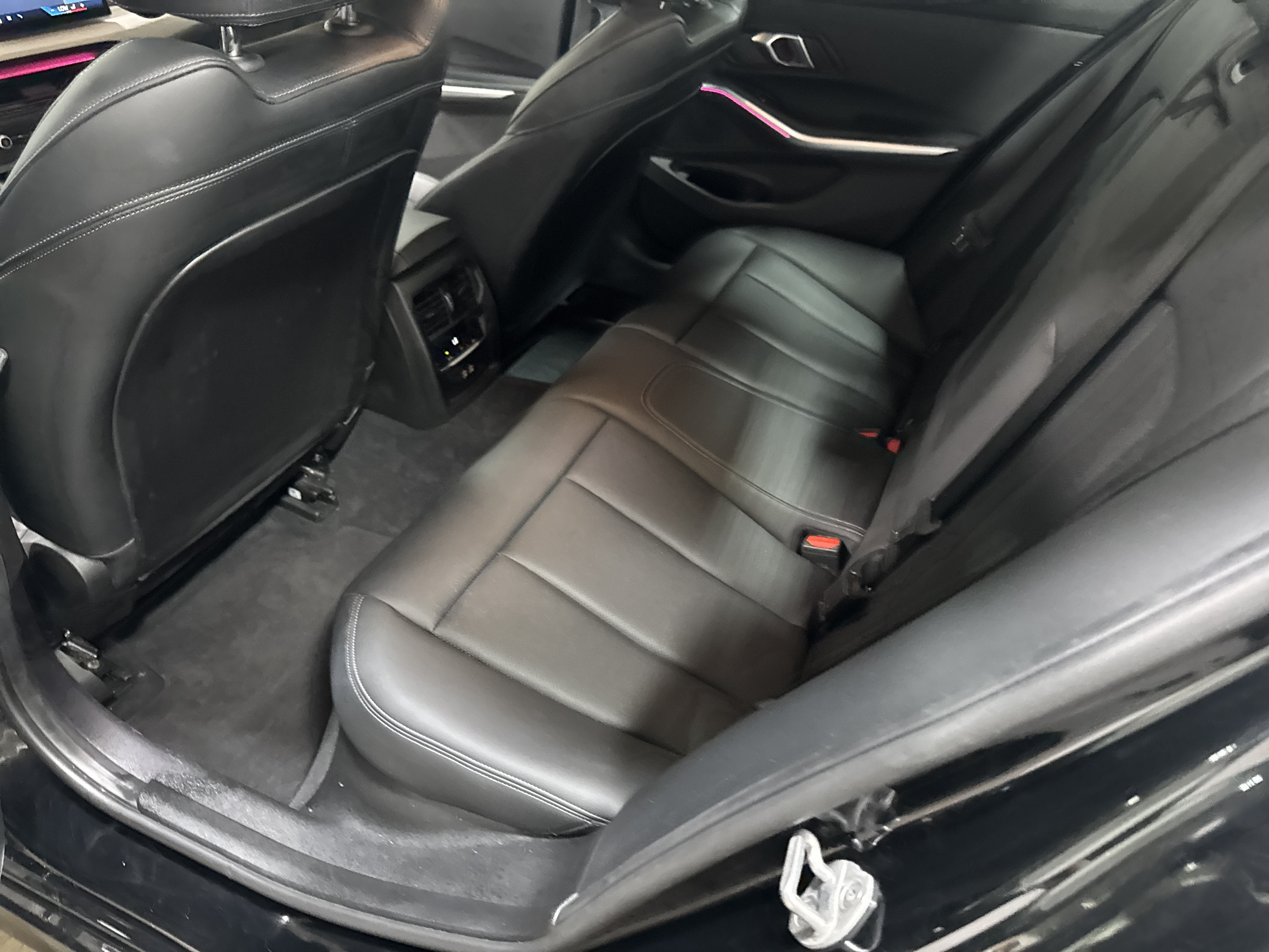 2025 BMW 3 Series 330i xDrive