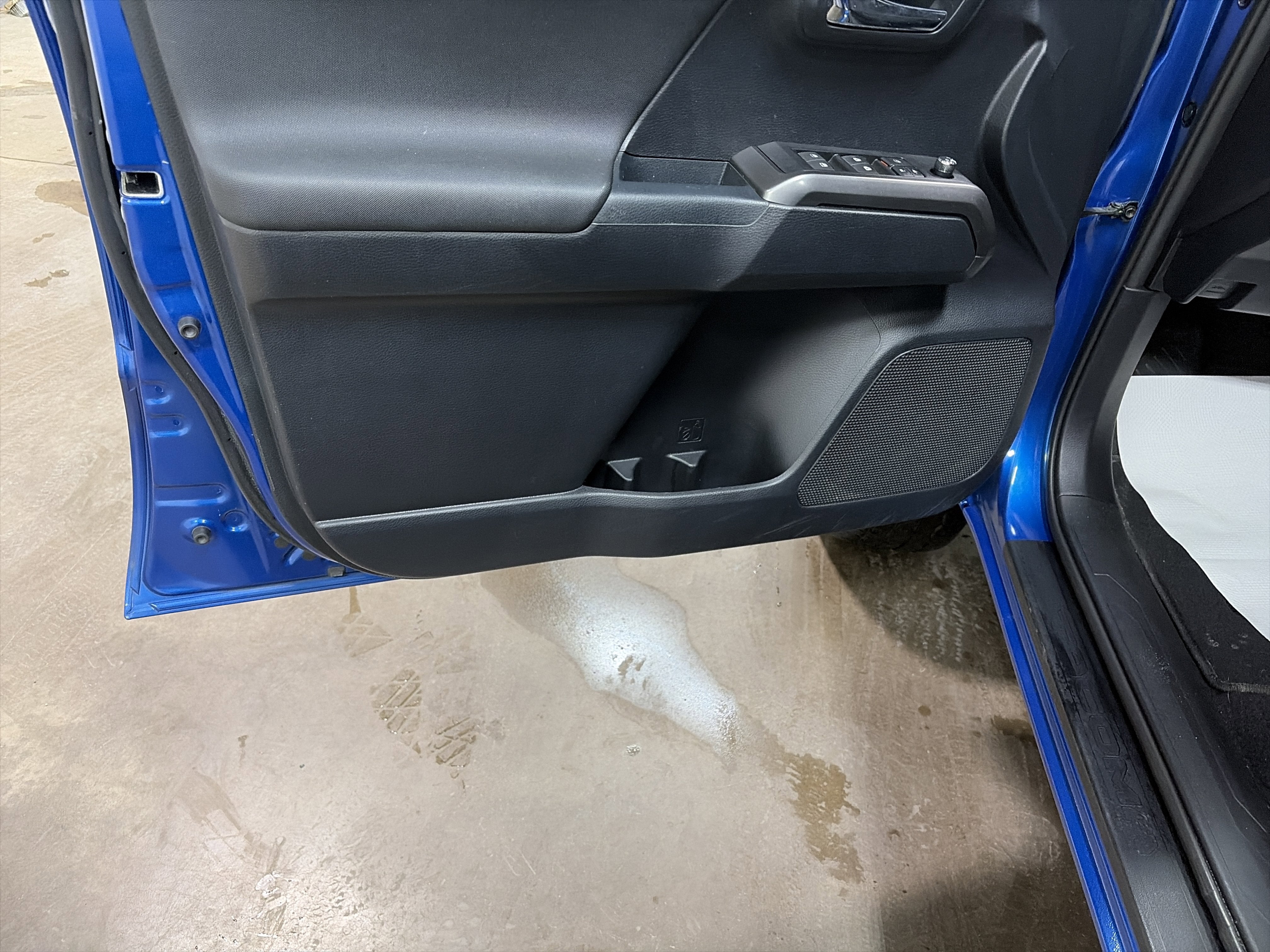 2018 Toyota Tacoma TRD Sport