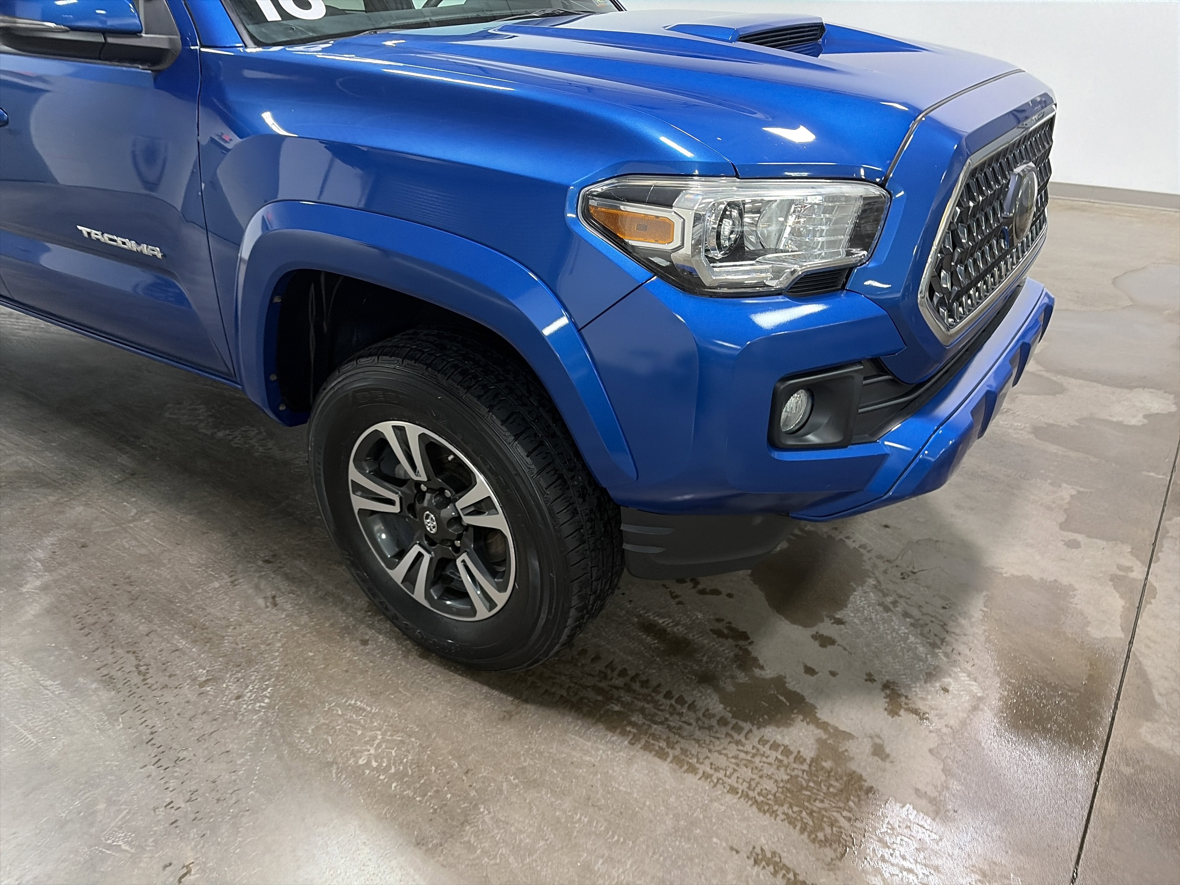 2018 Toyota Tacoma TRD Sport