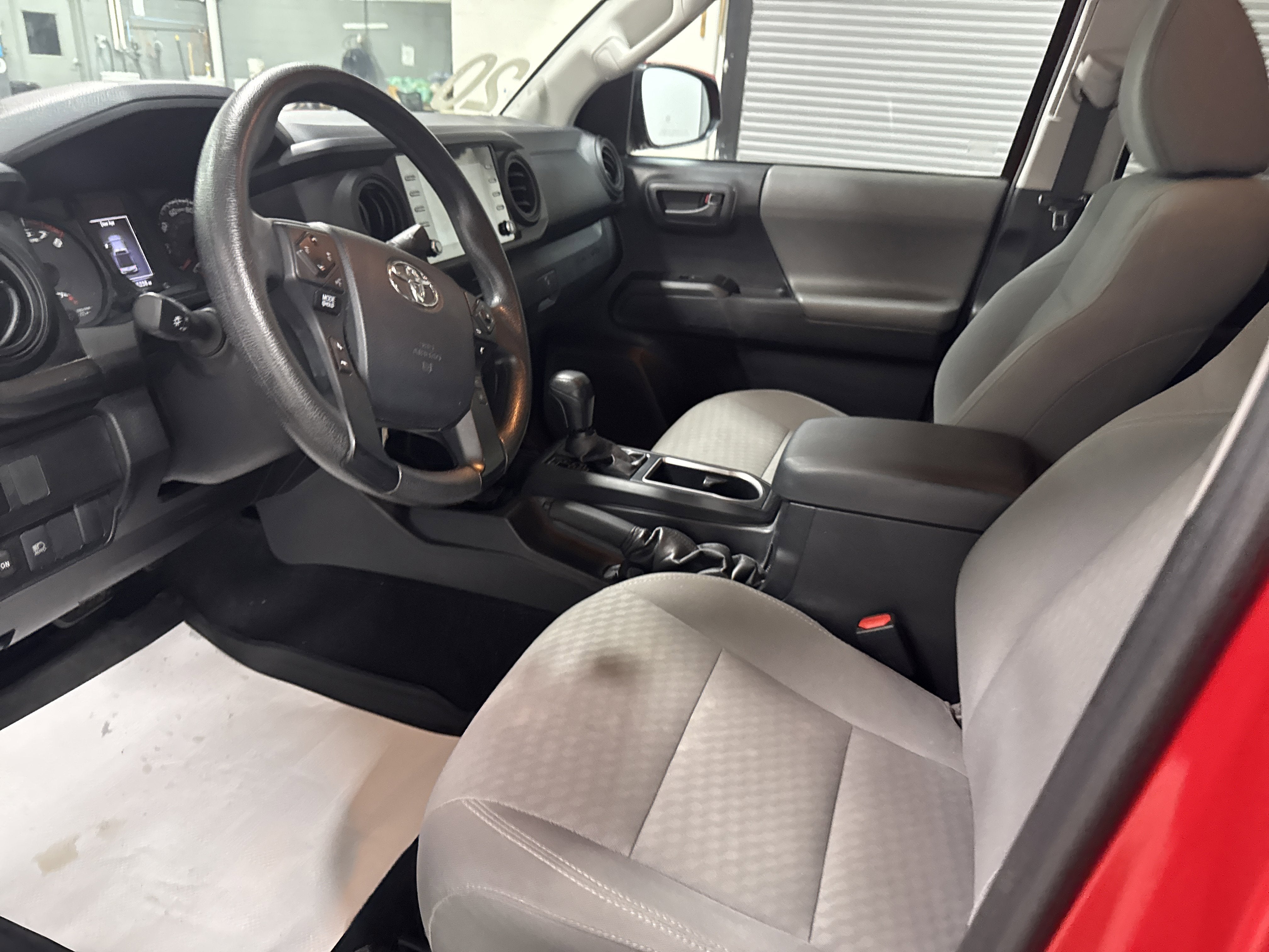 2020 Toyota Tacoma SR