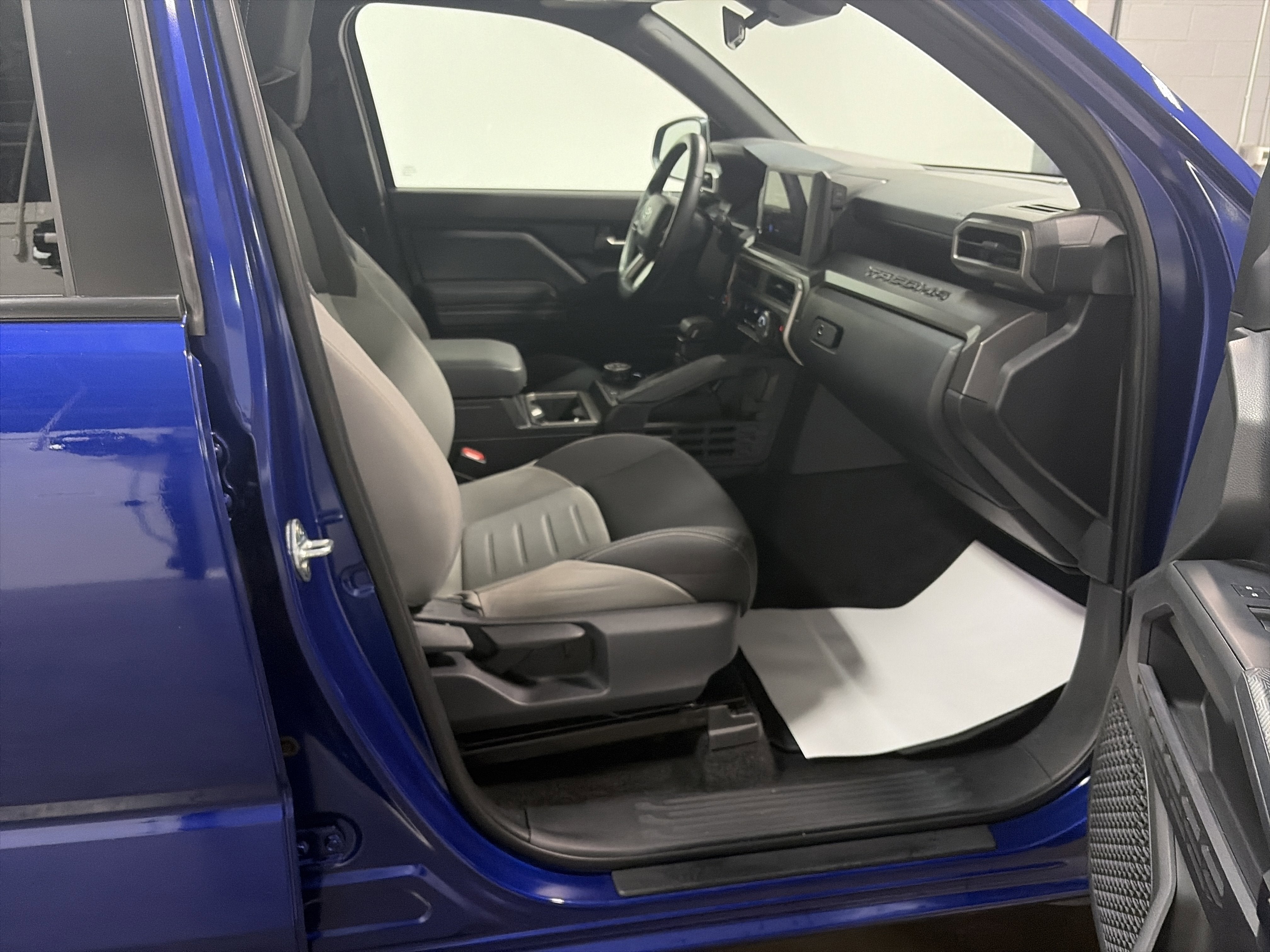 2024 Toyota Tacoma TRD Off-Road