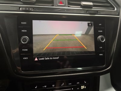 2024 Volkswagen Tiguan SE R-Line Black