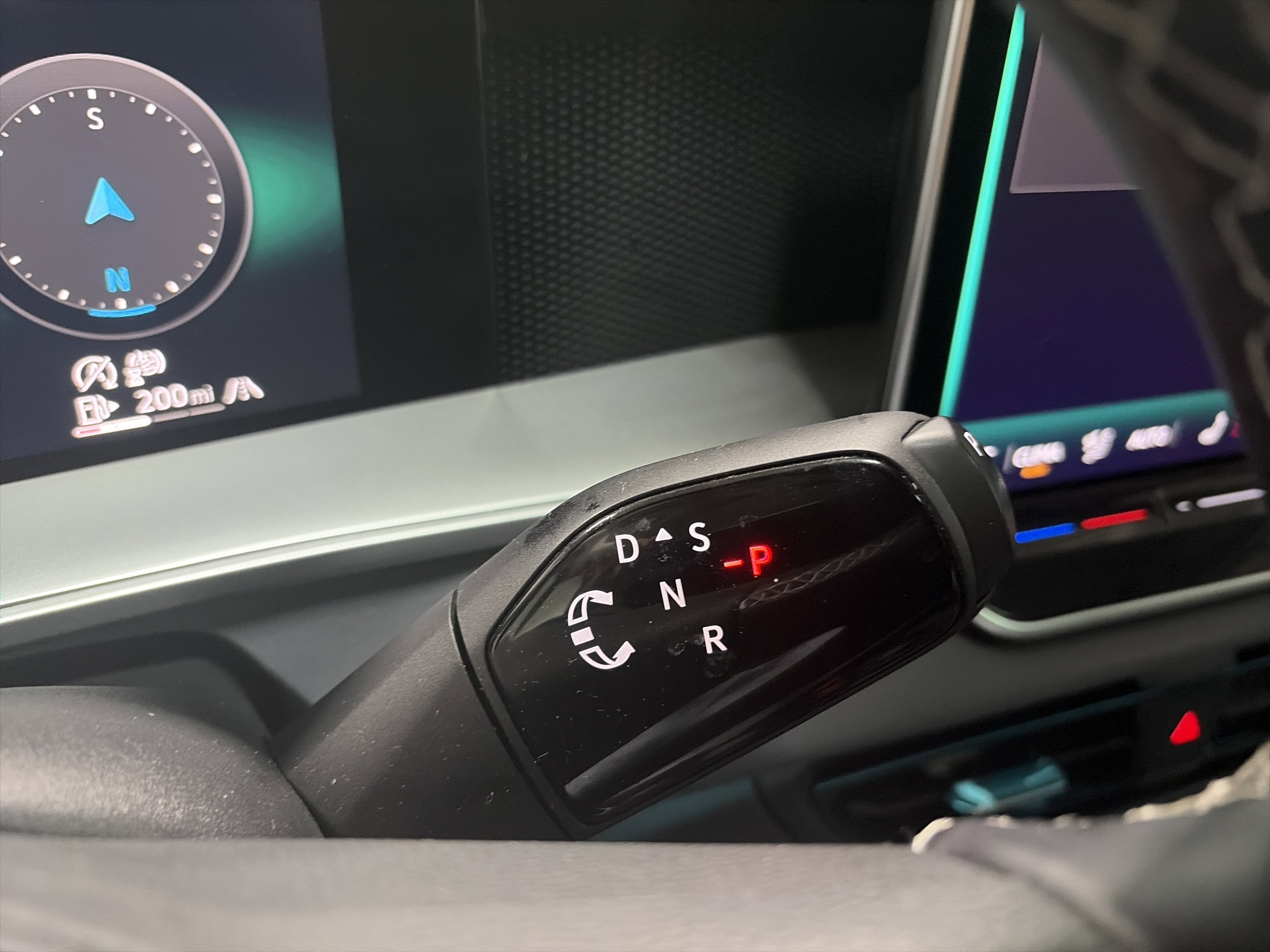 2025 Volkswagen Tiguan SE