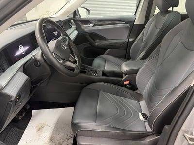 2025 Volkswagen Tiguan SE