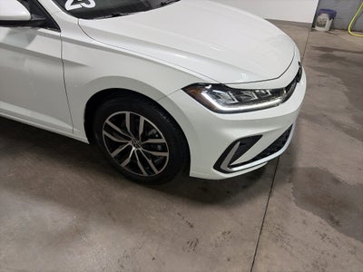 2025 Volkswagen Jetta SE