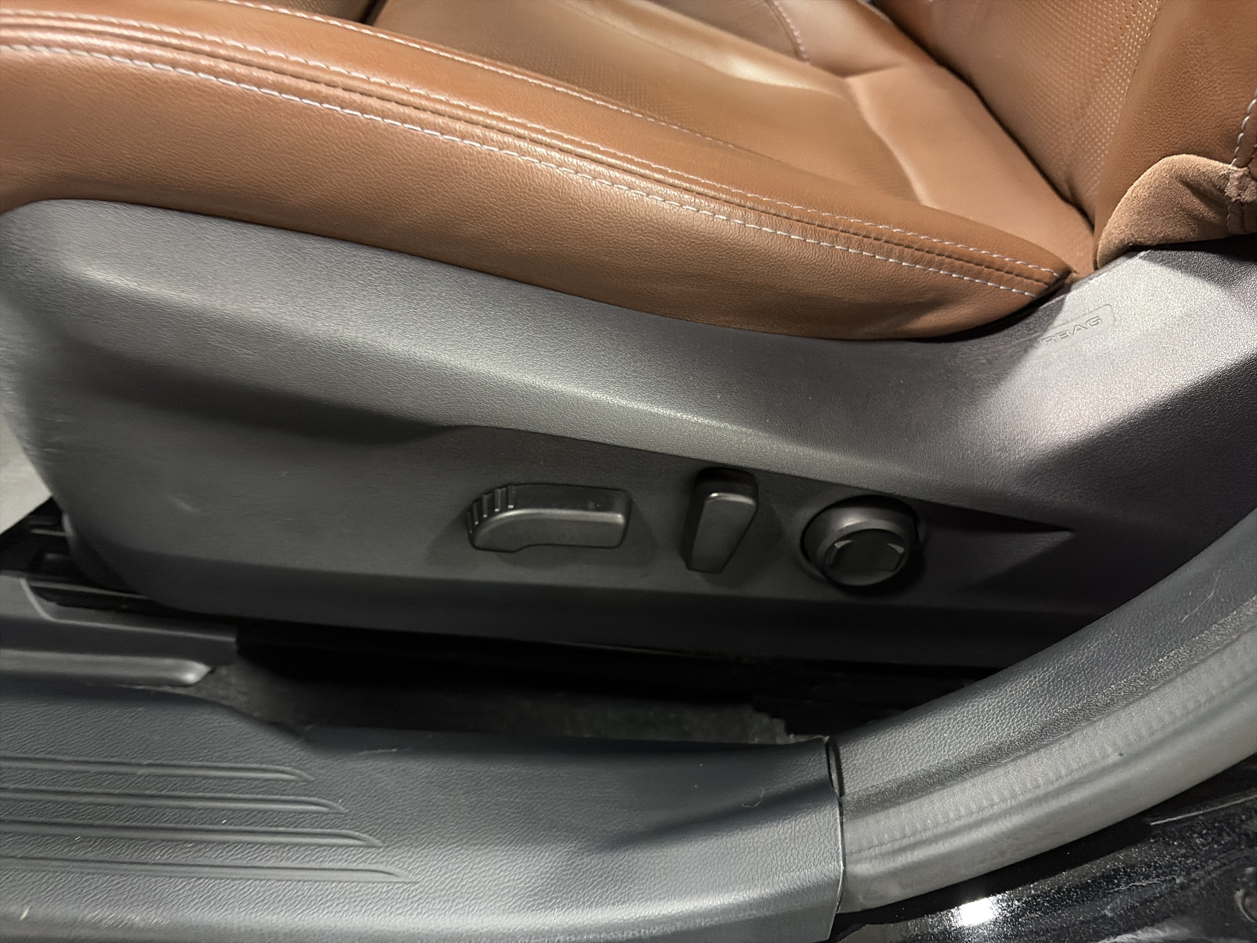 2020 Subaru Outback Touring