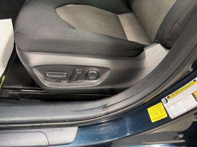 2021 Toyota Camry Hybrid LE