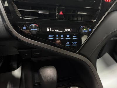 2021 Toyota Camry Hybrid LE