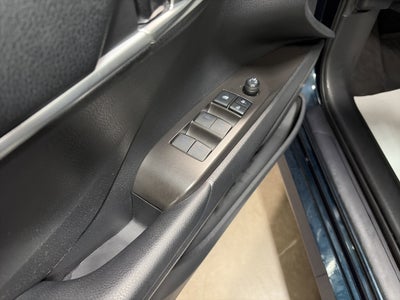 2021 Toyota Camry Hybrid LE