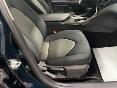 2021 Toyota Camry Hybrid LE